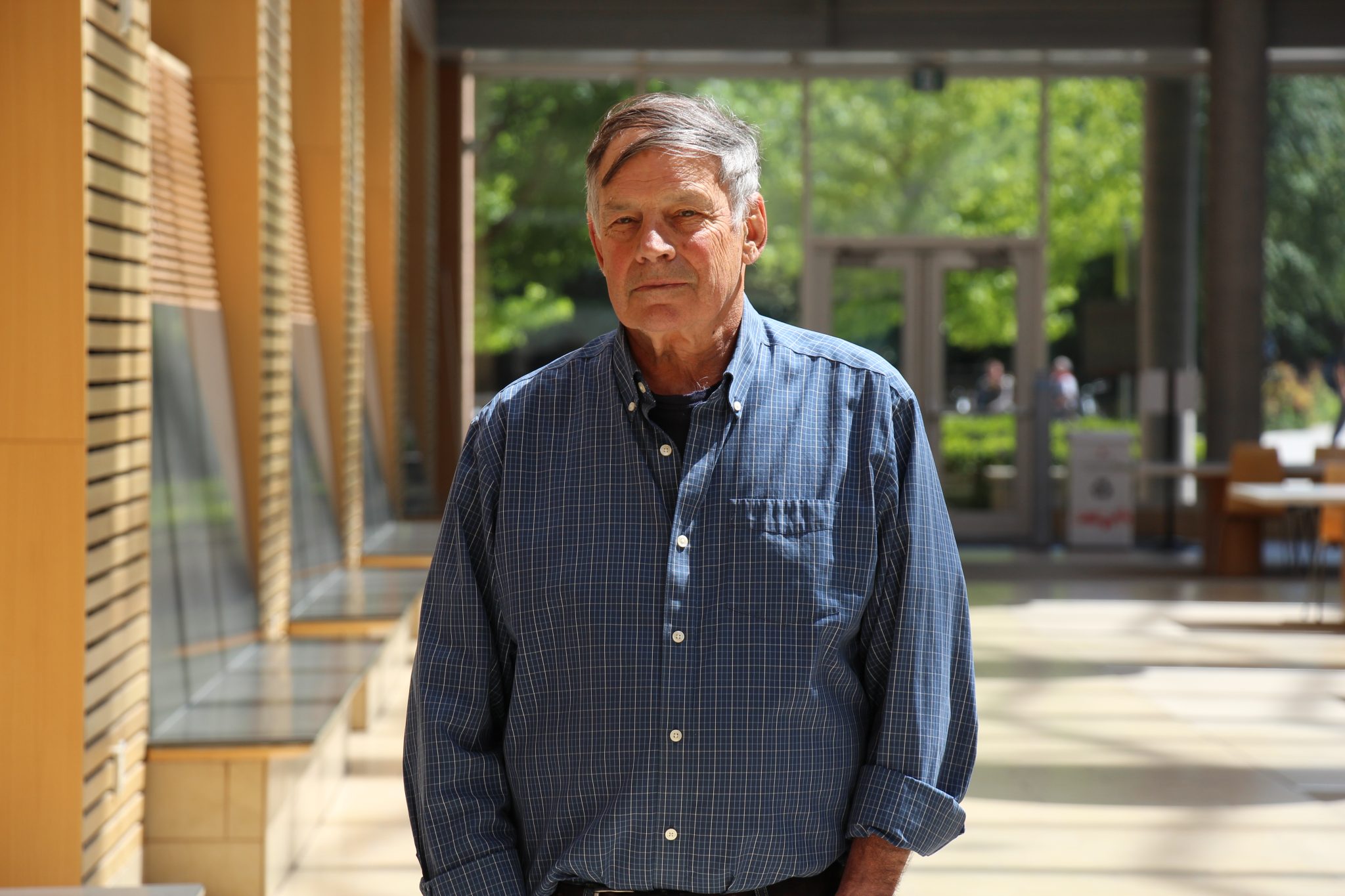 Dr. Robert Molday