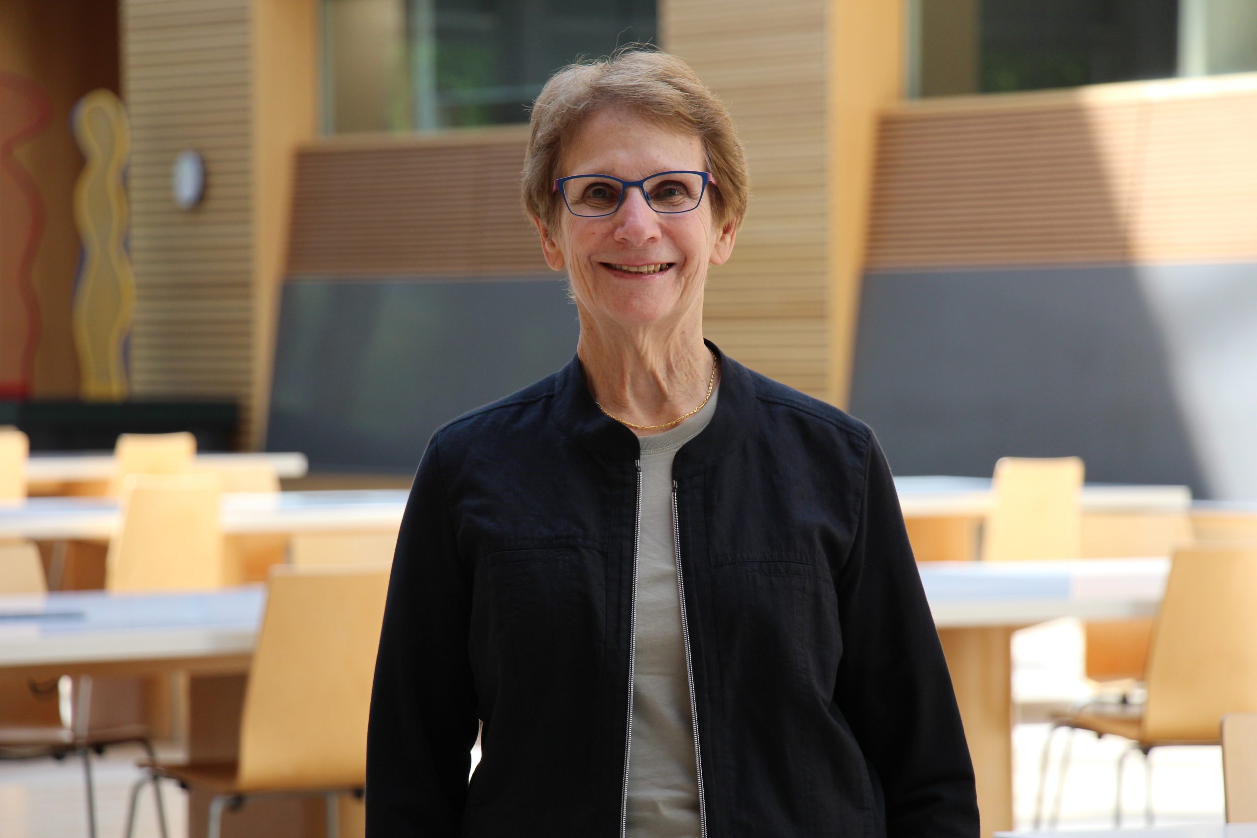 Dr. Joanne Weinberg