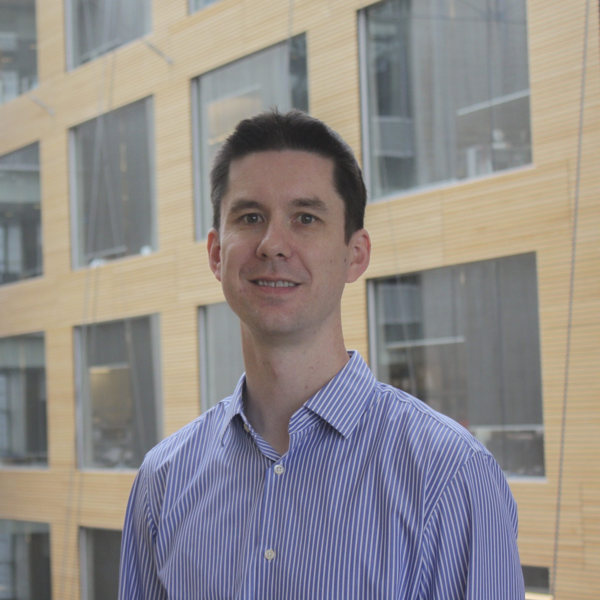 Dr. Michael Gordon